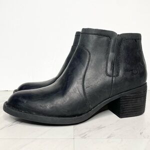 Born Reece Black Leather Bootie 10M